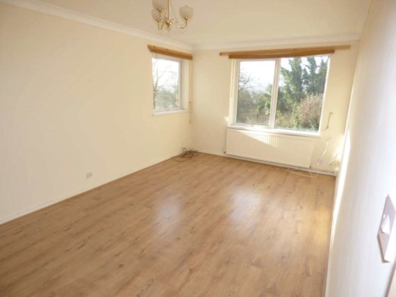 2 Bedroom Flat